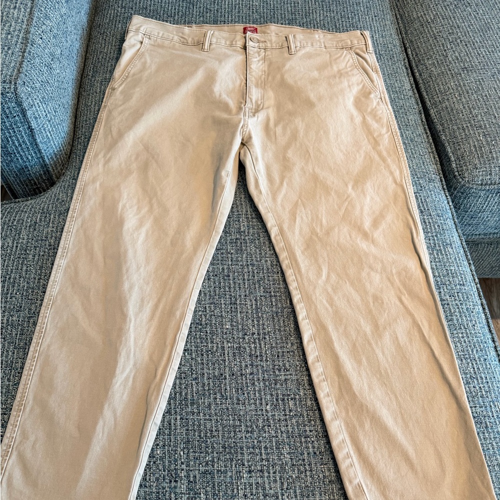 Levi's Men's Khaki Chinos